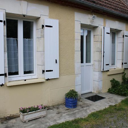 La Maison De Gilydie Chabris Exteriör bild